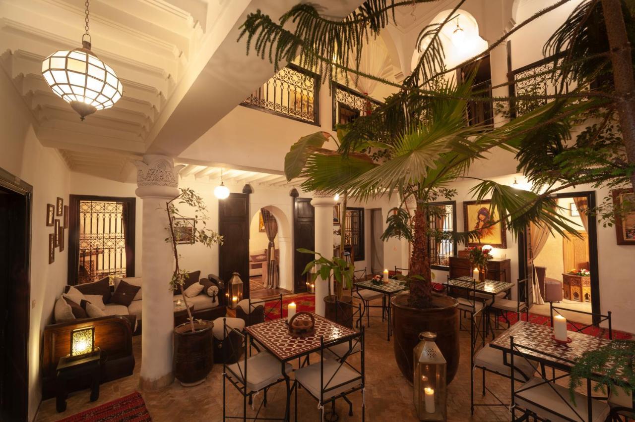Riad Des Trois Palais Marrakesh Exterior photo